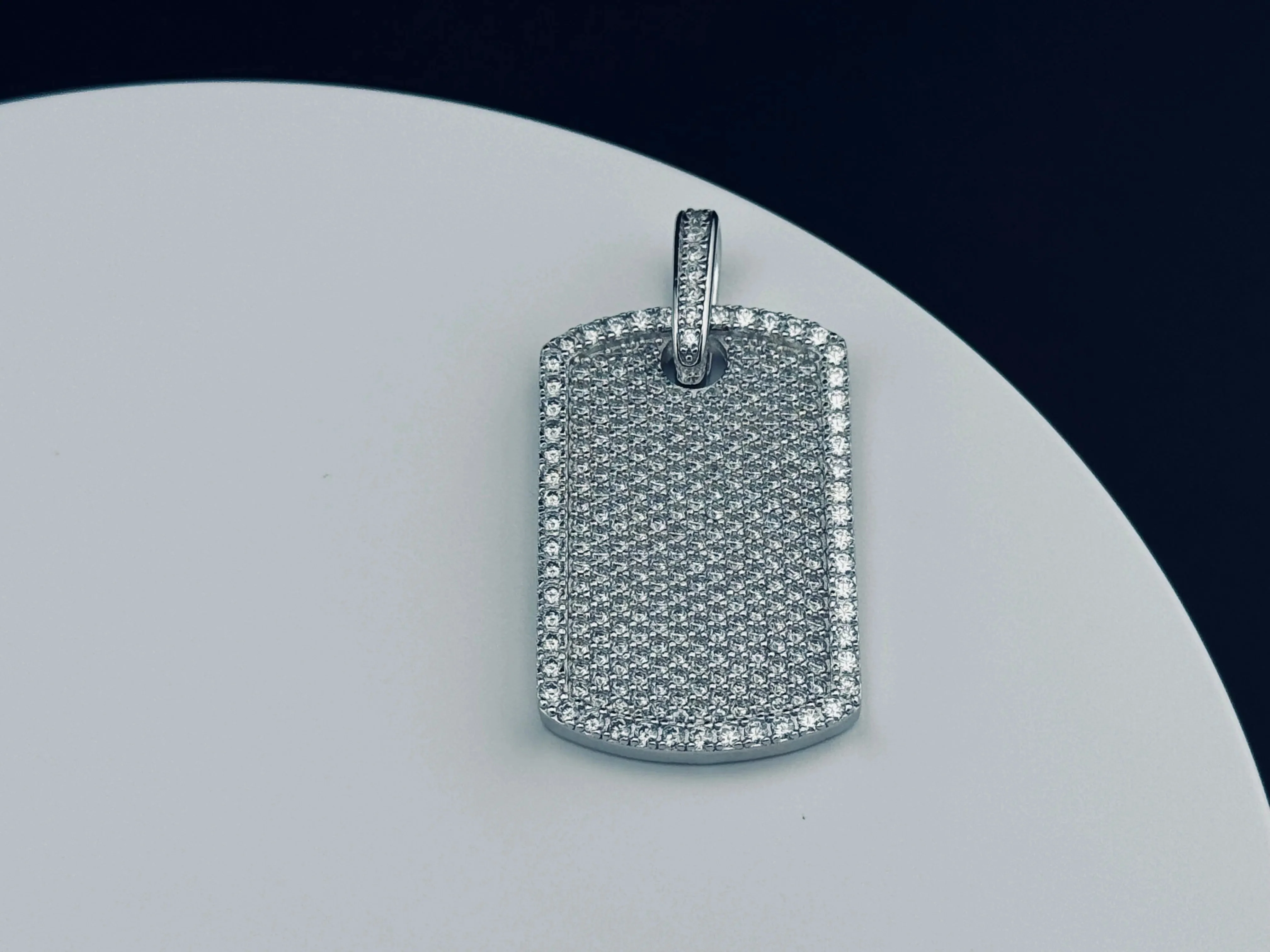 VVS Moissanite Dog-Tag Pendant - Image 4