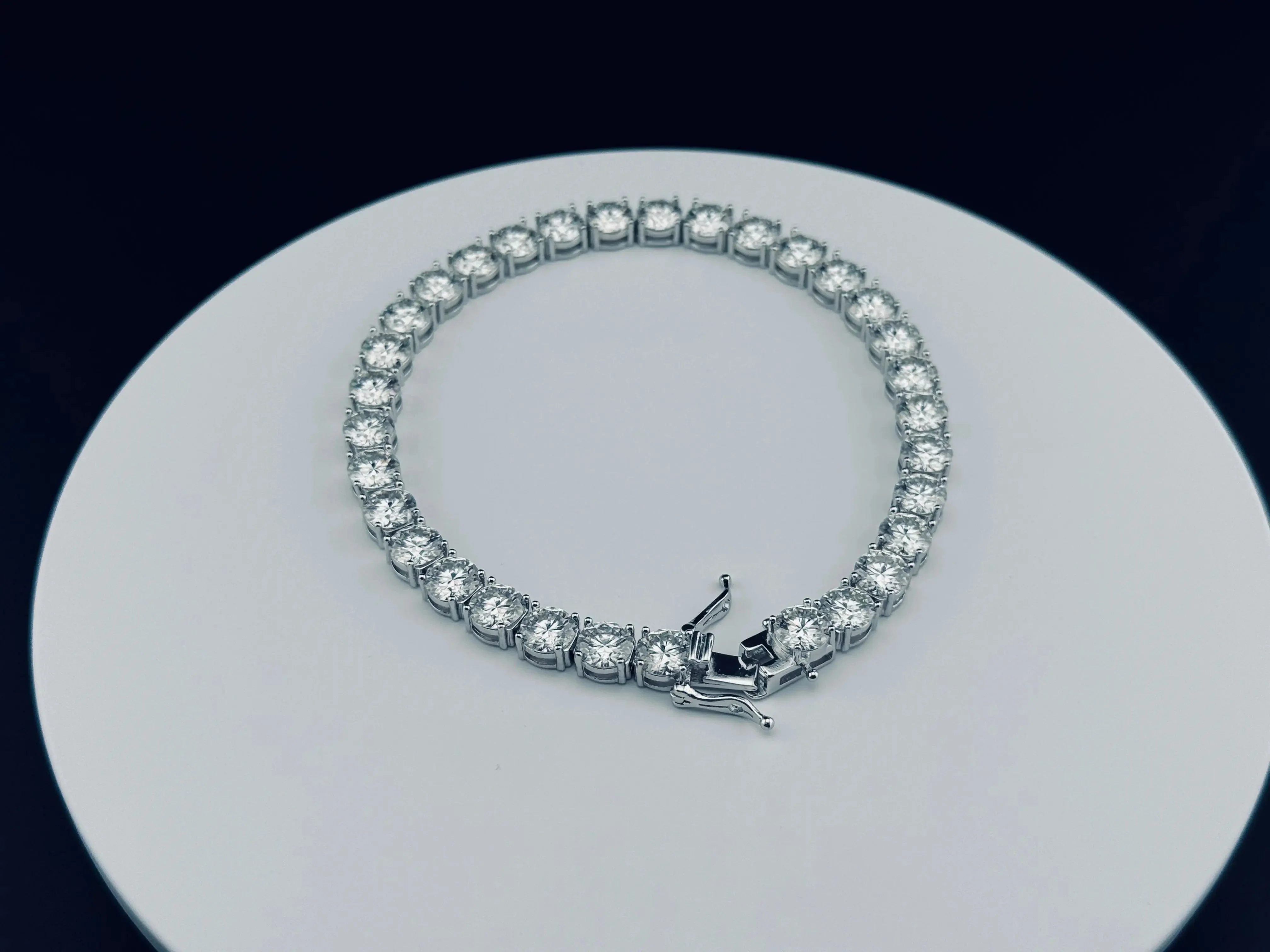 Moissanite Tennis Bracelet Classic Design (ALL SIZES) - Image 3